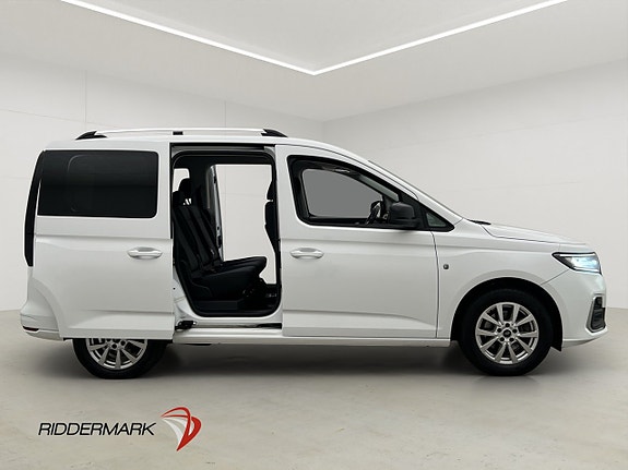 Ford Connect Tourneo 11 of 30