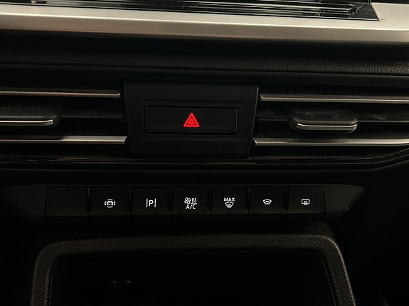Ford Connect Tourneo 25 of 30