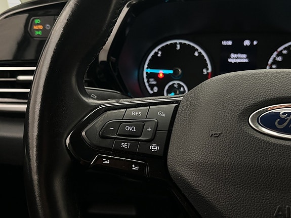 Ford Connect Tourneo 18 of 30