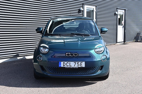 Fiat 500 2 of 15