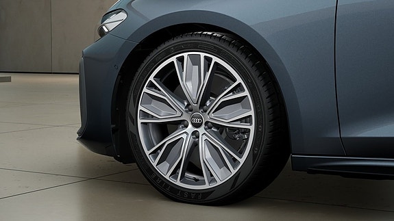 Audi A5 4 of 11