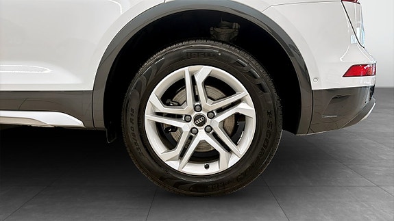 Audi Q5 6 of 14