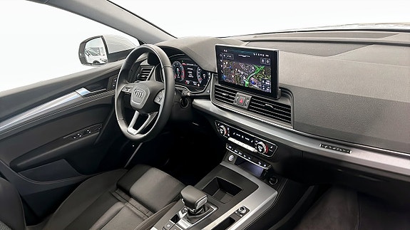 Audi Q5 12 of 14