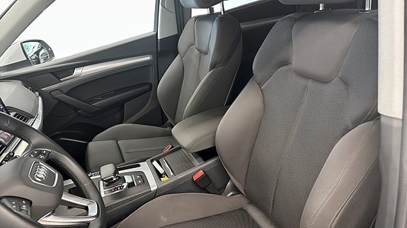 Audi Q5 10 of 14