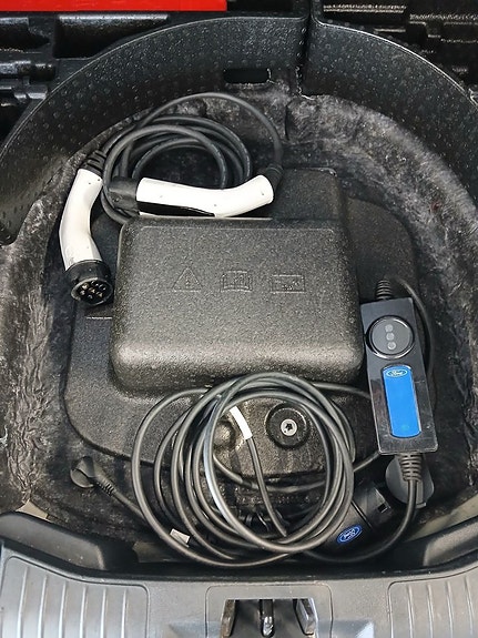 Ford Kuga 9 of 27