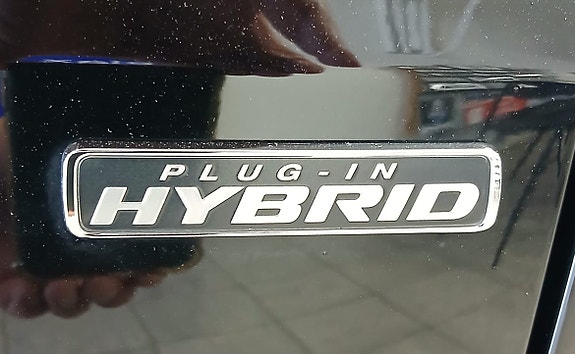 Ford Kuga 2 of 27