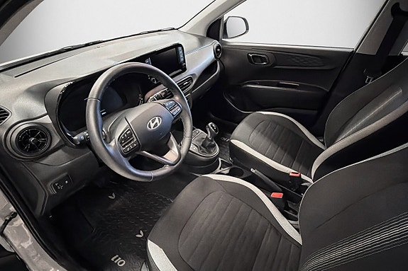 Hyundai i10 5 of 8