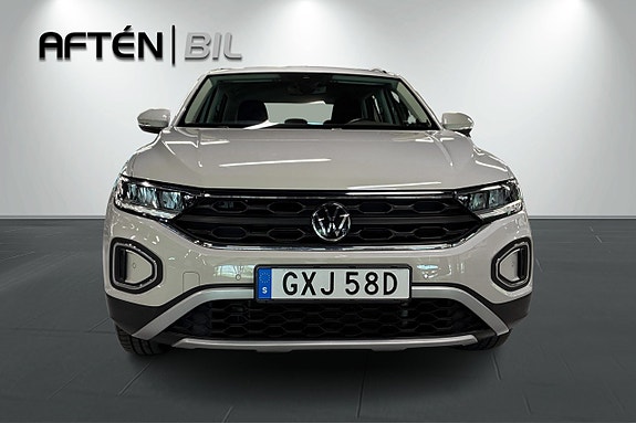 Volkswagen T-Roc 3 of 26