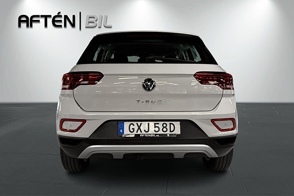 Volkswagen T-Roc 9 of 26