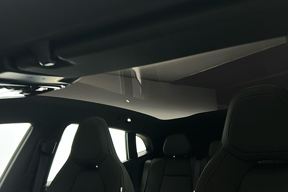 Polestar 4 19 of 26