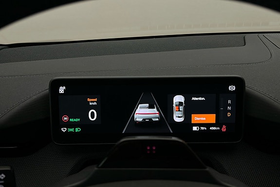 Polestar 4 7 of 26