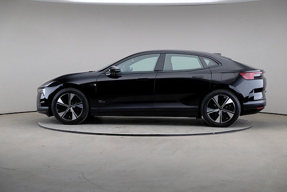 Polestar 4 4 of 26