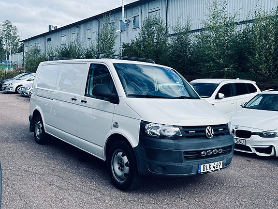 Volkswagen Transporter 2 of 25