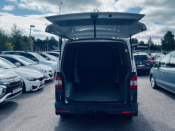 Volkswagen Transporter 8 of 25