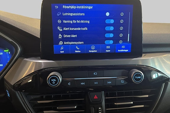 Ford Kuga 17 of 17