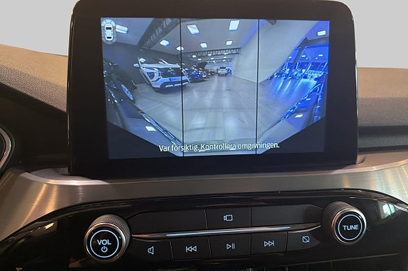 Ford Kuga 11 of 17