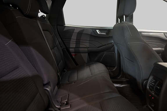 Ford Kuga 5 of 17