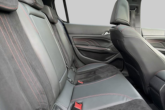Peugeot 308 5 of 12