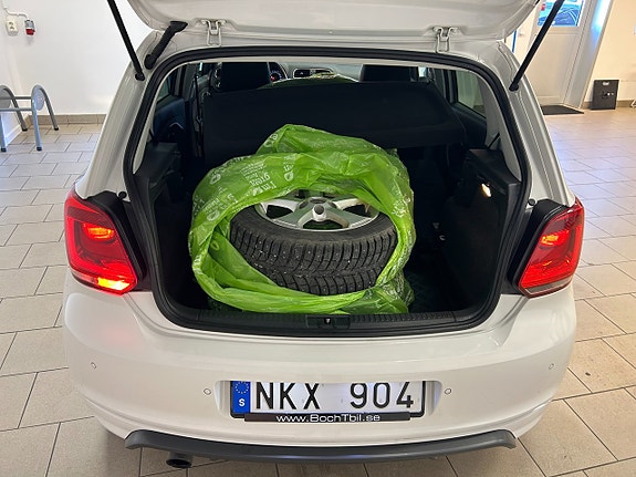 Volkswagen Polo 12 of 14