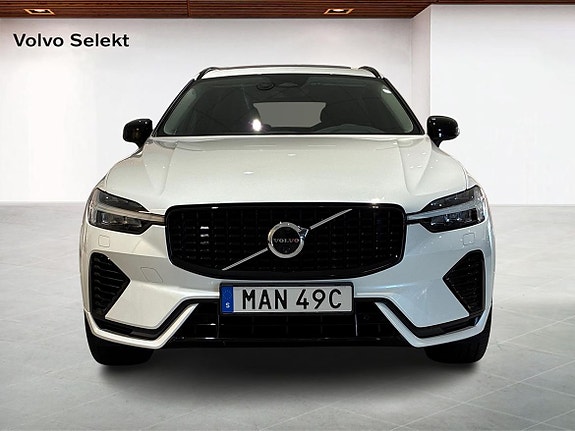 Volvo XC60 8 of 19