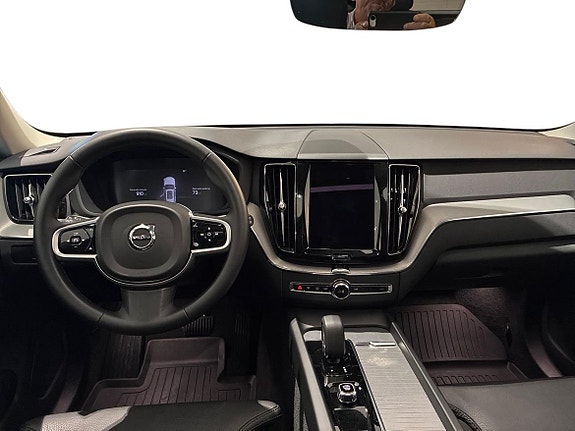 Volvo XC60 5 of 19