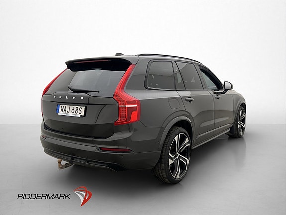 Volvo XC90 8 of 30