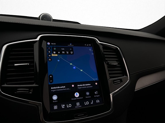 Volvo XC90 24 of 30