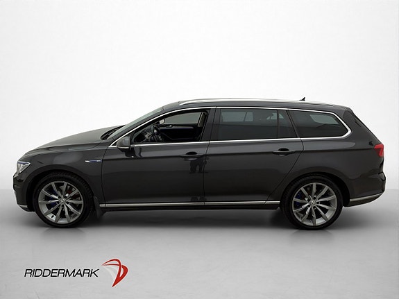 Volkswagen Passat 5 of 30