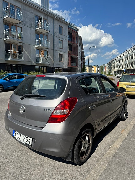 Hyundai i20 7 of 10