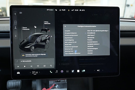 Tesla Model 3 12 of 27