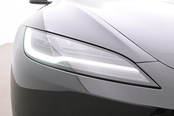 Tesla Model 3 25 of 27