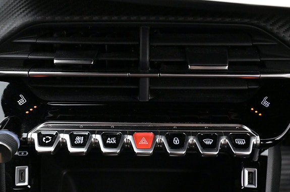 Peugeot e-2008 20 of 27