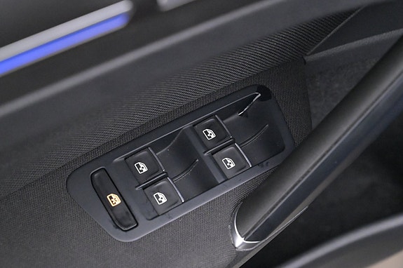 Volkswagen Golf I 10 of 27