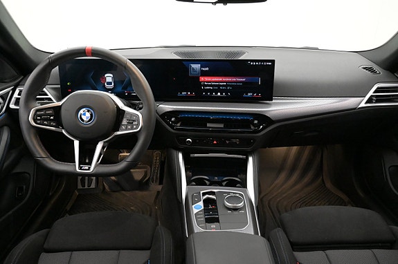 BMW i4 6 of 27