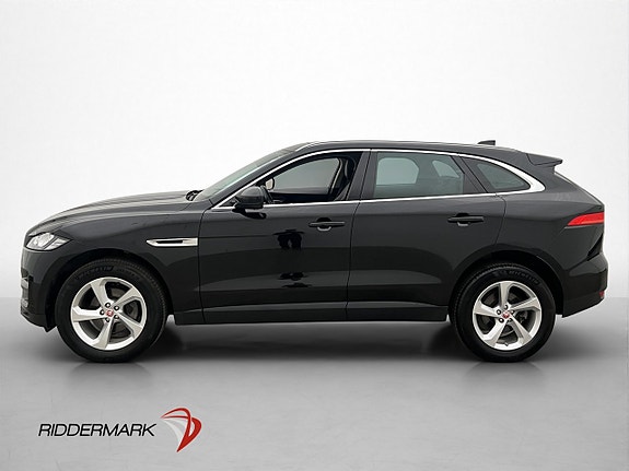 Jaguar F-PACE 5 of 30