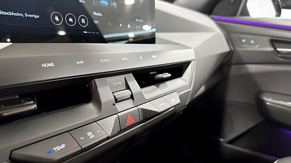 Kia EV5 8 of 16