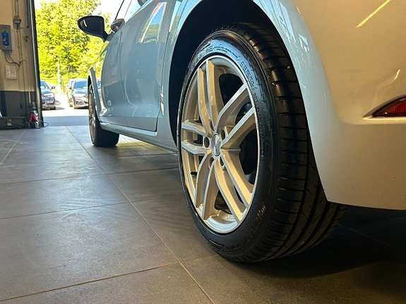 Volkswagen Golf I 10 of 22
