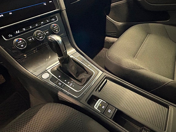 Volkswagen Golf I 17 of 22