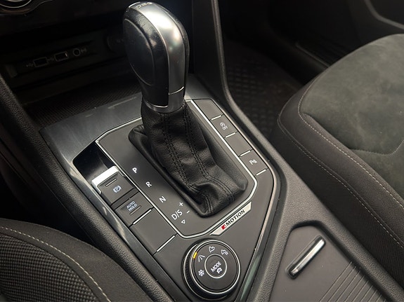 Volkswagen Tiguan 21 of 30