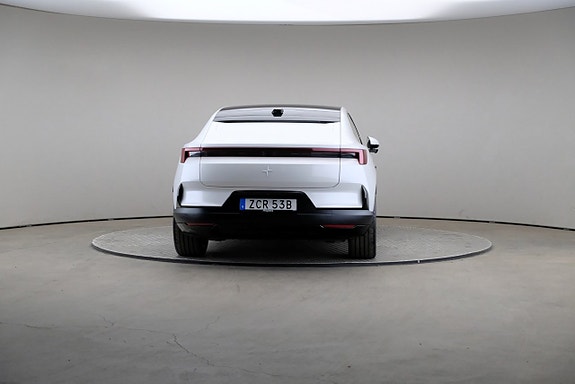 Polestar 4 5 of 30