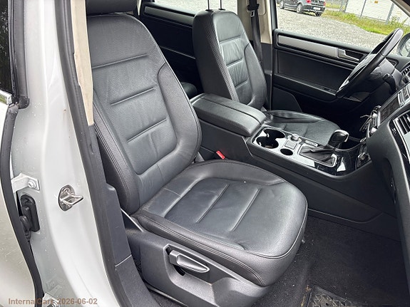 Volkswagen Touareg 16 of 30