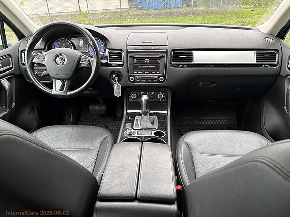Volkswagen Touareg 14 of 30