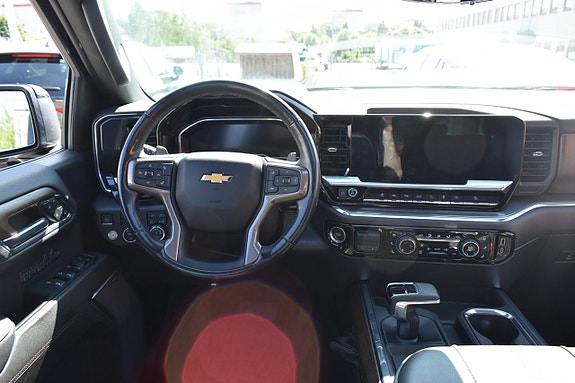 Chevrolet Silverado 1500 6 of 30