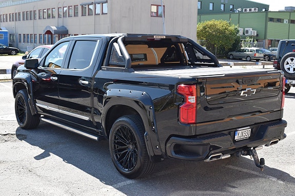 Chevrolet Silverado 1500 4 of 30