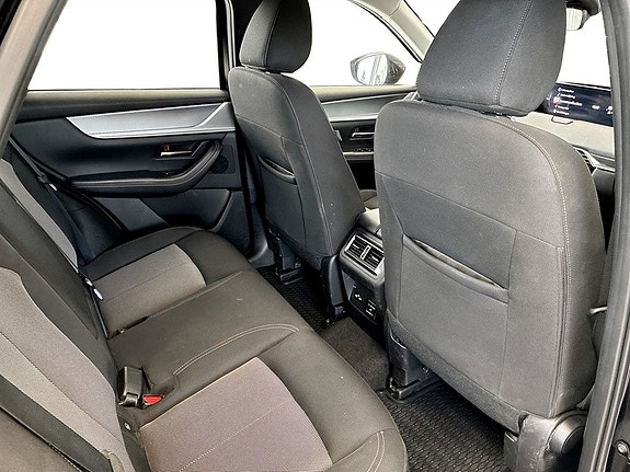 Mazda CX-60 12 of 15