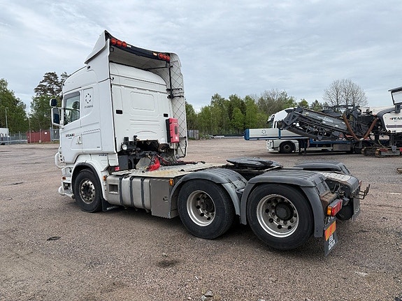 Dragbil Scania R560 4 of 5
