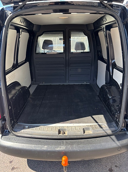 Volkswagen Caddy 8 of 8