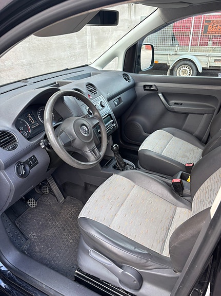 Volkswagen Caddy 6 of 8