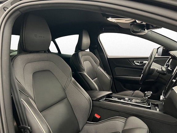 Volvo S60 9 of 30