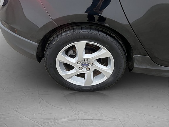 Volvo V40 Cross Country 12 of 30